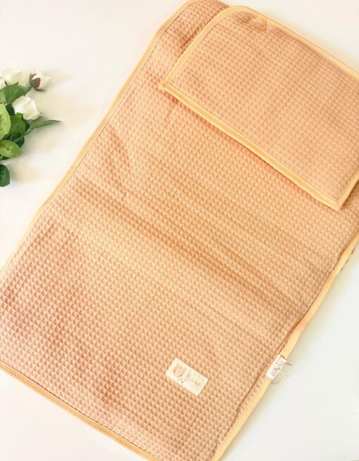 Matelas rembouré gaufré avec Coussin Assorti
